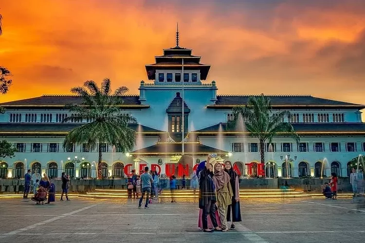 Destinasi Wisata Bandung