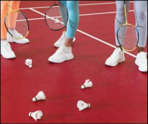 Rekomendasi Sepatu Badminton Wanita